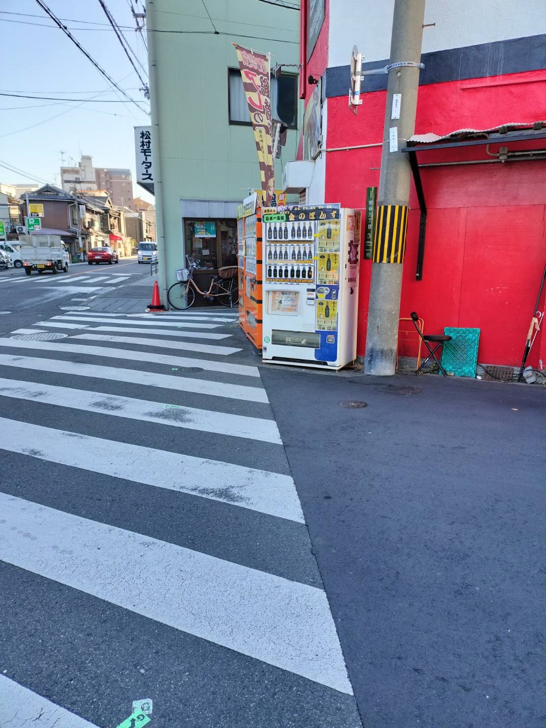 生野区コリアタウン［金のぽんず］の自販機3